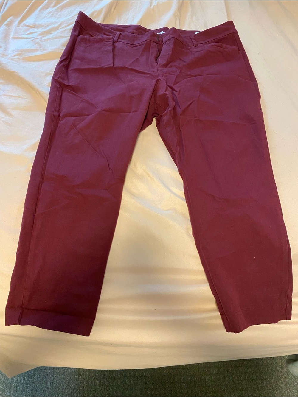 Old Navy Women's Burgundy Chino Pants